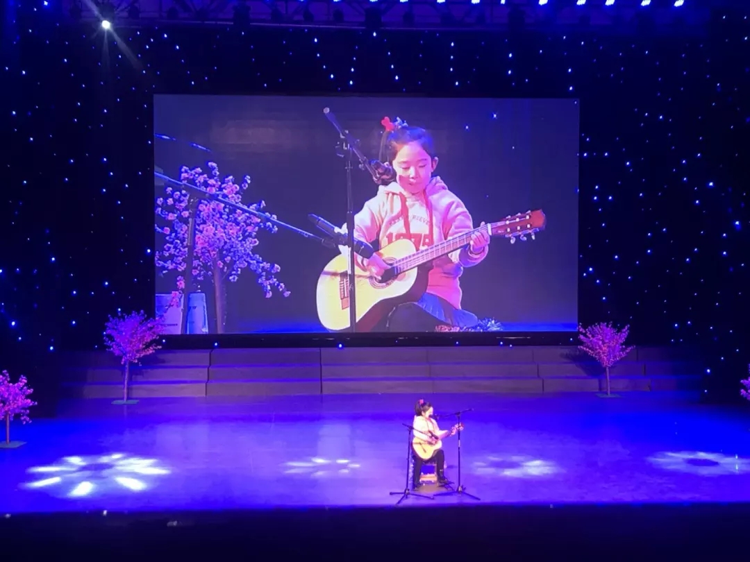 pa视讯平台官网入口艾普喷涂机器人