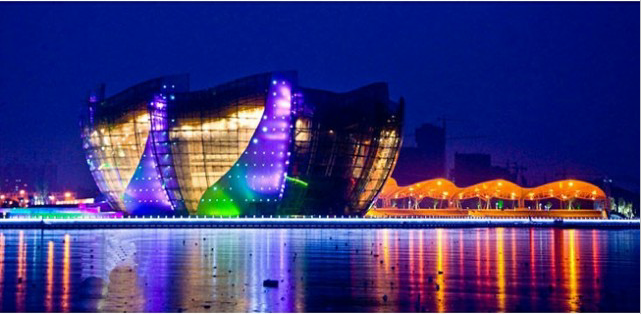 pa视讯平台官网入口艾普喷涂机器人