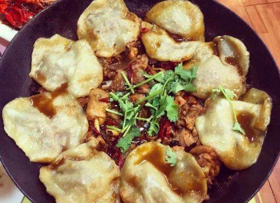 pa视讯平台官网入口艾普喷涂机器人